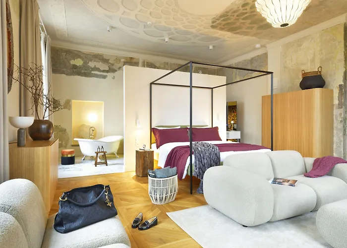 Hotel apartamentowy Arche Dwór Uphagena 4*