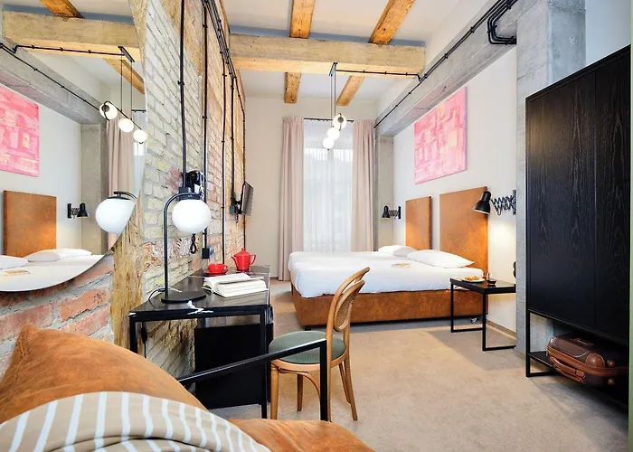 Arche Dwór Uphagena