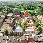 Arche Dwor Uphagena 4*