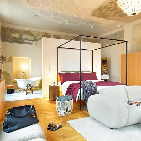 Arche Dwor Uphagena Aparthotel