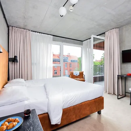 Lägenhetshotell Arche Dwor Uphagena 4*