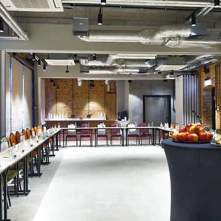 Lägenhetshotell Arche Dwor Uphagena Gdańsk