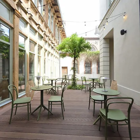 Arche Dwor Uphagena 아파트호텔 그단스크