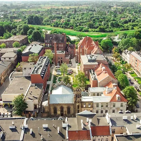 Arche Dwór Uphagena 4*