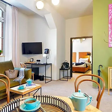 Arche Dwor Uphagena 아파트호텔 4*