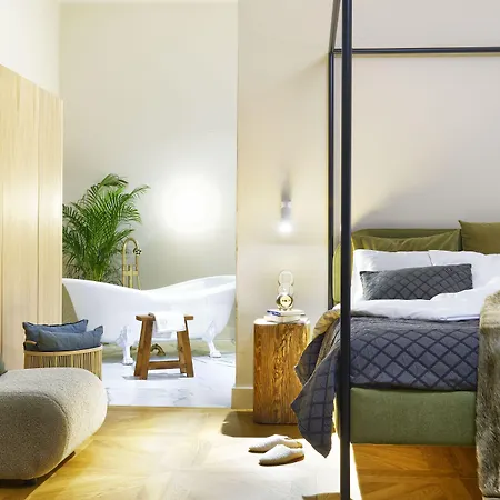 Aparthotel Arche Dwor Uphagena 4*