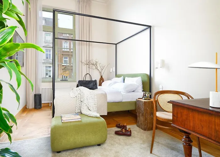 Arche Dwor Uphagena 4*