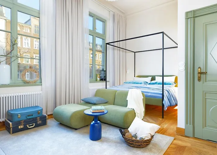 Aparthotel Arche Dwor Uphagena 4*