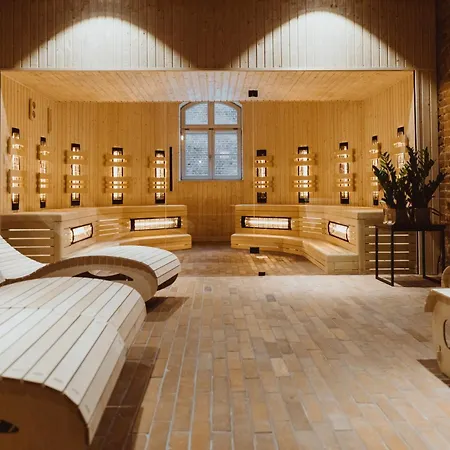 Arche Dwor Uphagena Gdańsk