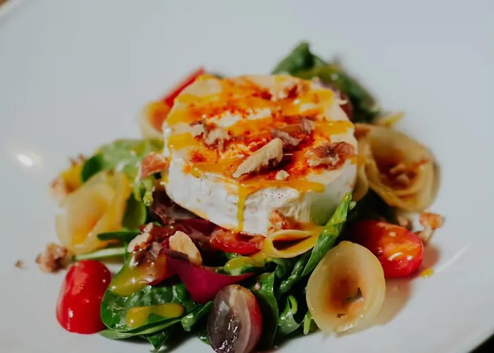 Arche Dwor Uphagena 4*